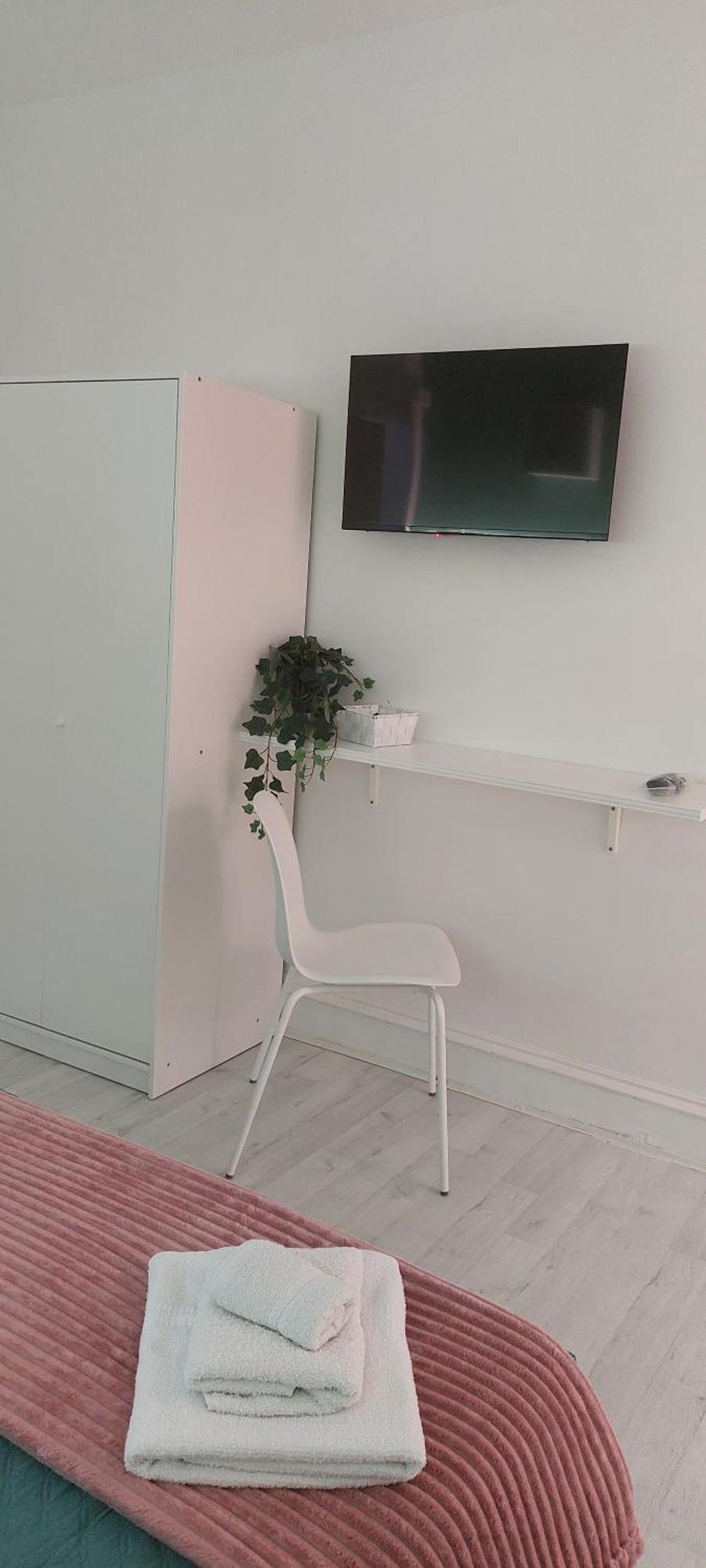 La Maison De Cavour Aeroporto di Catania Fontana Rossa Esterno foto