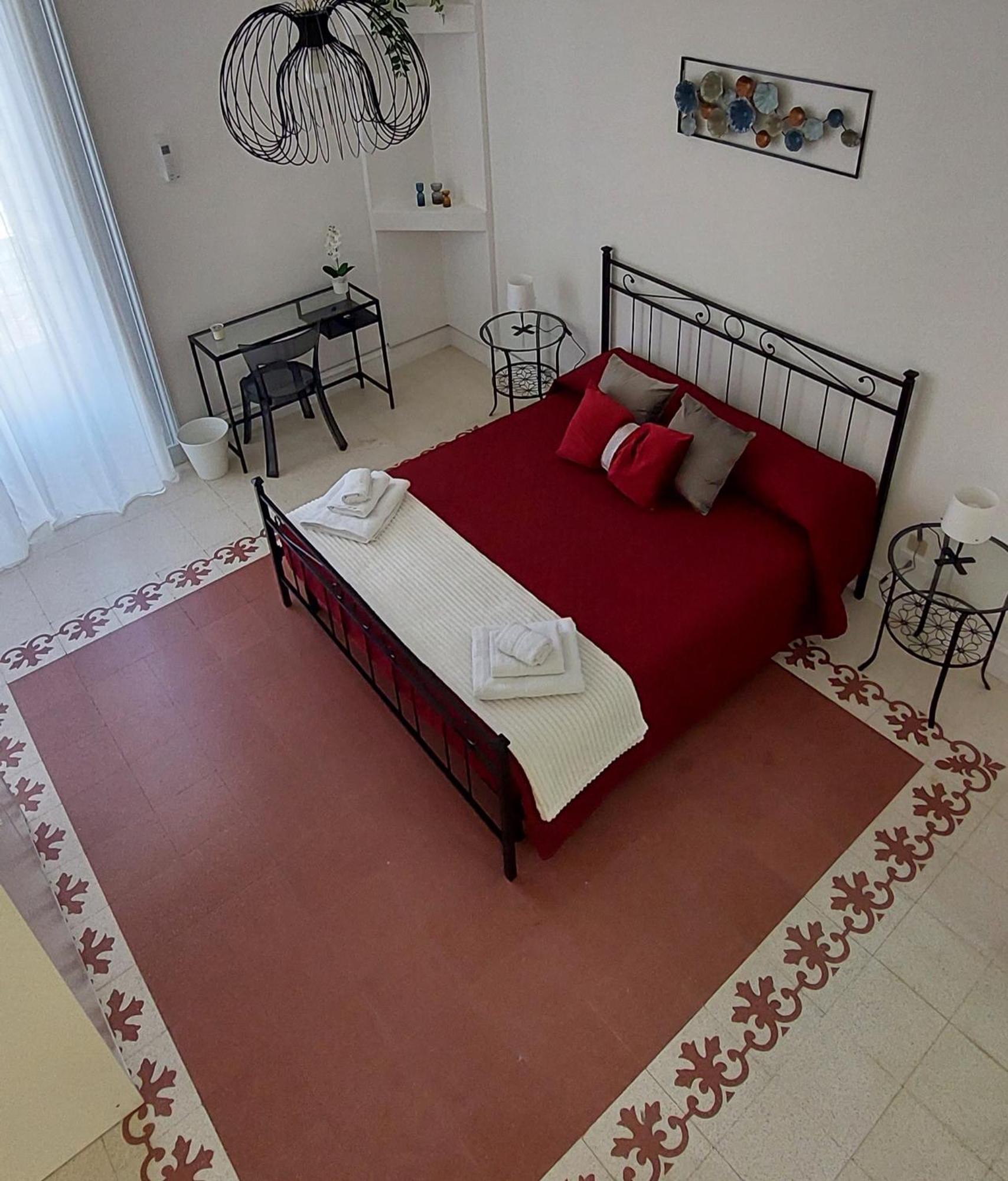 La Maison De Cavour Aeroporto di Catania Fontana Rossa Esterno foto