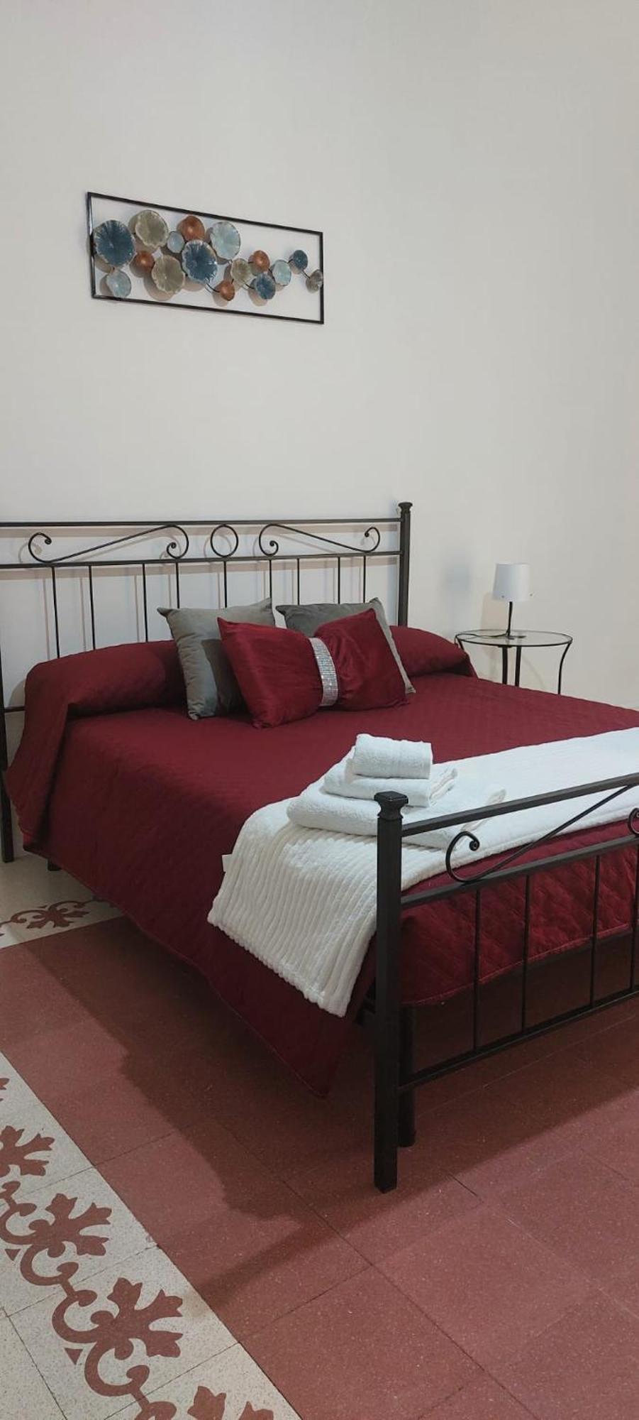 La Maison De Cavour Aeroporto di Catania Fontana Rossa Esterno foto